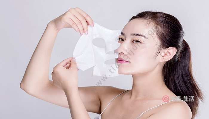 去角质和敷面膜先做什么 敷完补水面膜后要做什么(图4) 去角质和敷面膜先做什么